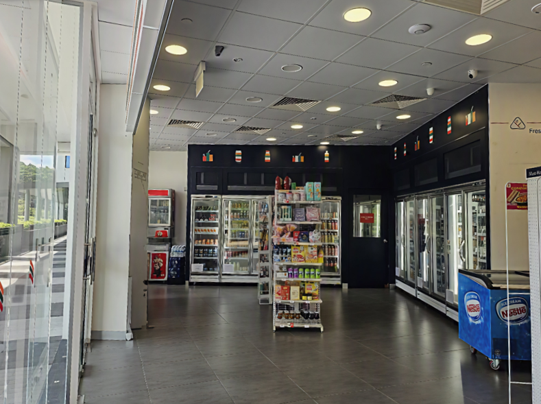 F&amp;B/Retail Unit